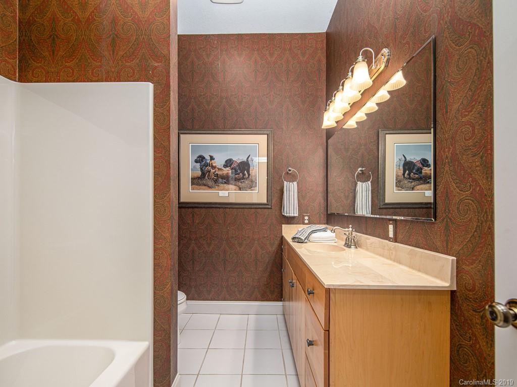 46 Running Ridge Road Asheville, NC 28804 - Photo 27 of 40 Gallery Image 27