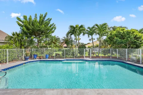 $649,999 | 2532 Egret Lake Drive, Greenacres, FL 33413