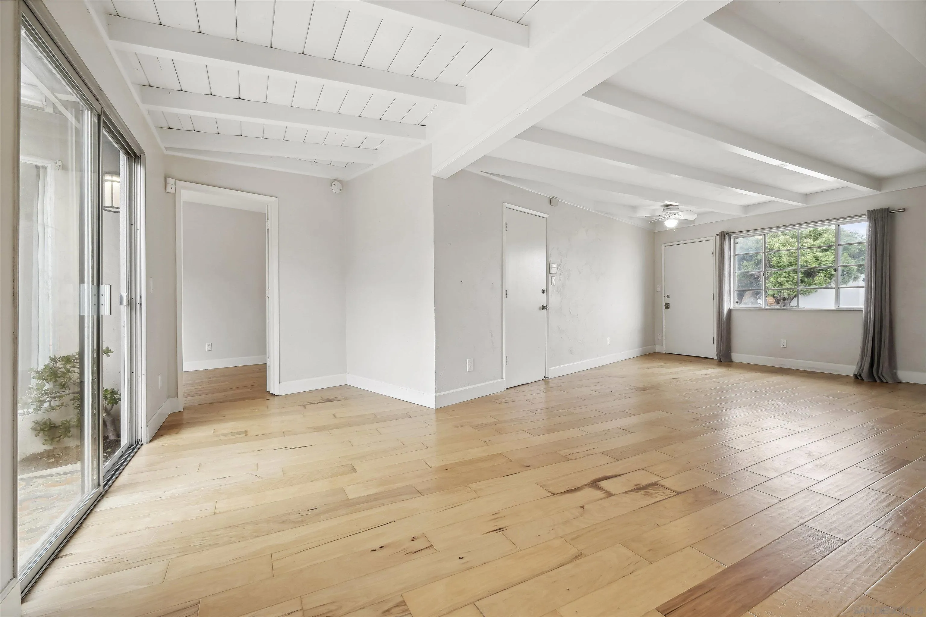 838 Lamplight Drive La Jolla, CA 92037 - Photo 18 of 42 a view of an empty room