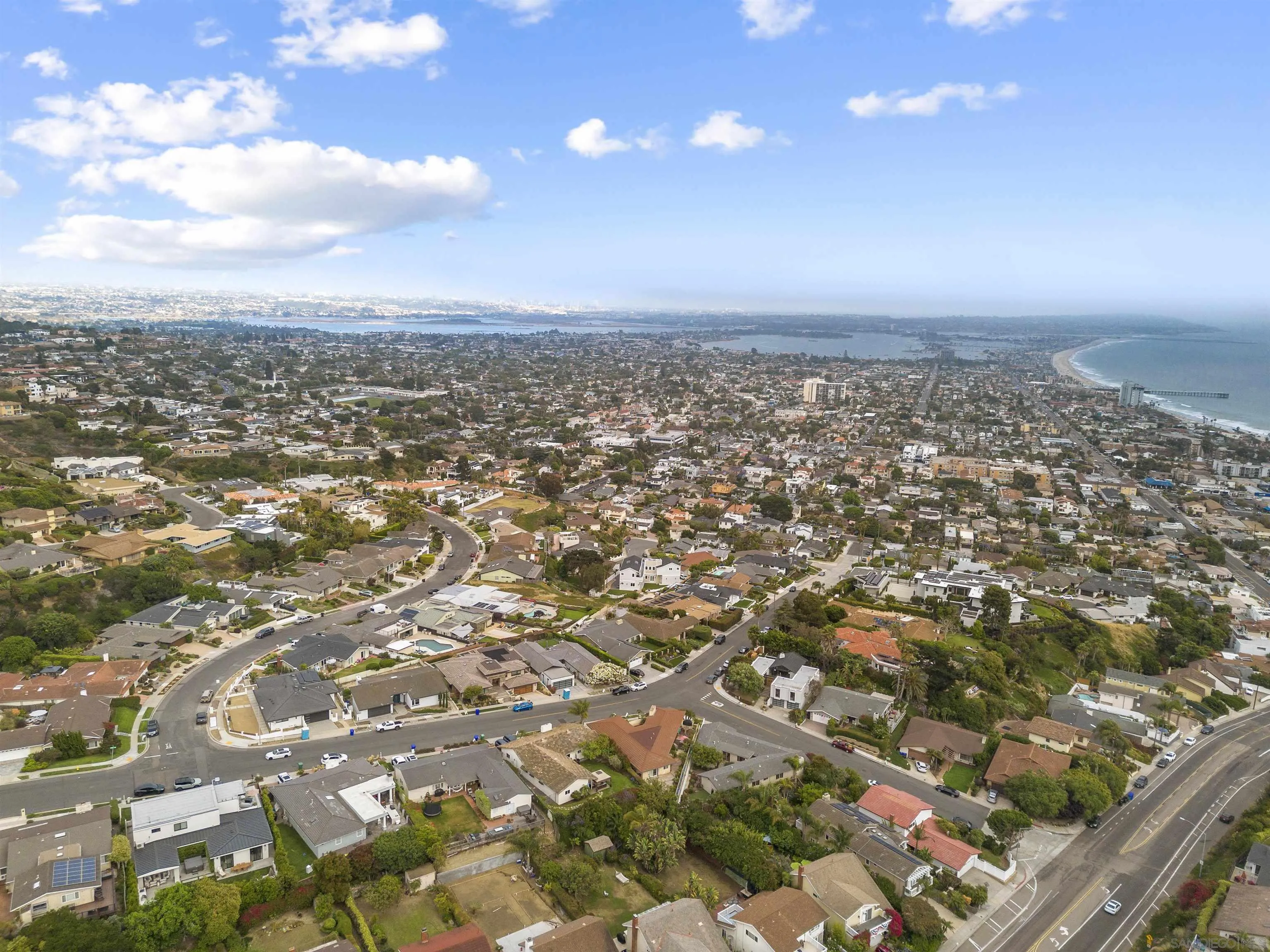 838 Lamplight Drive La Jolla, CA 92037 - Photo 40 of 42 an aerial view of a city