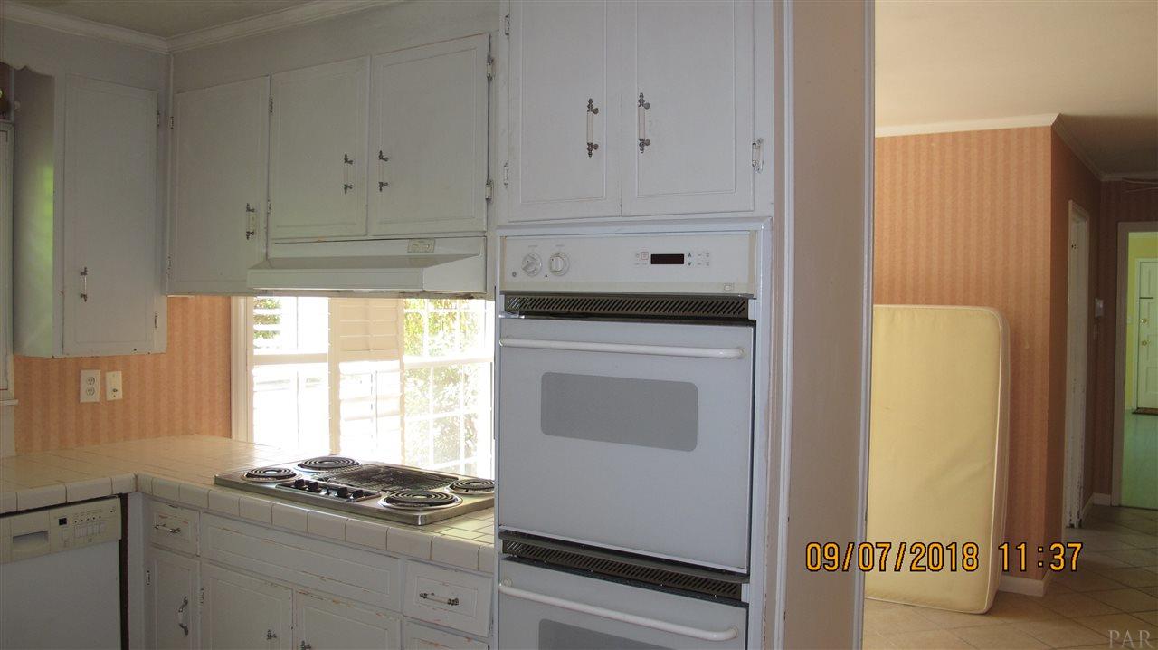 3741 McClellan Road Pensacola, FL 32503 - Photo 16 of 50
