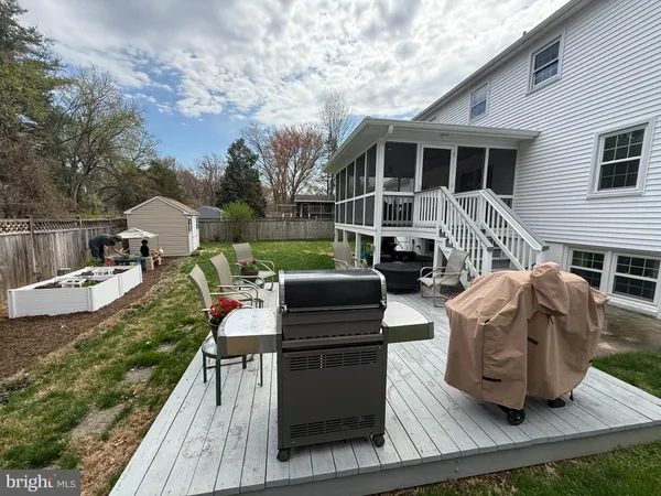 $899,000 | 5623 Cornish Way, Alexandria, VA 22315