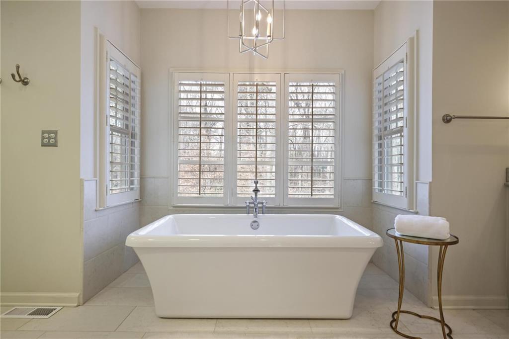 2080 Old Dominion Road Atlanta, GA 30350 - Photo 23 of 75