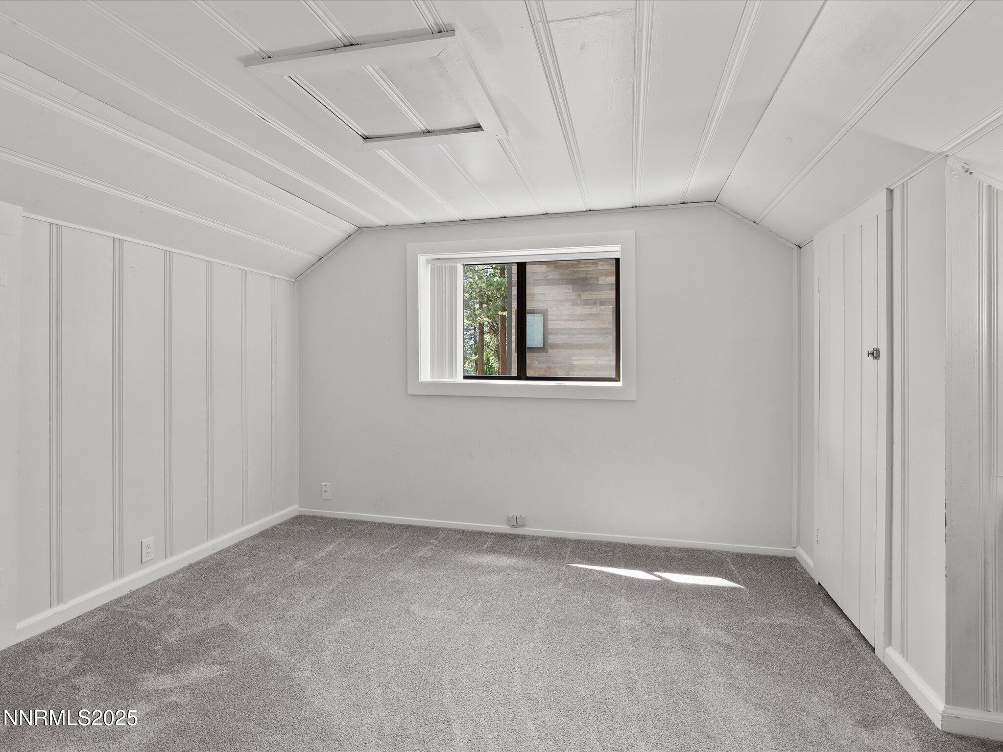 605 Jerry Drive Zephyr Cove, NV 89448 - Photo 35 of 61 an empty room with windows