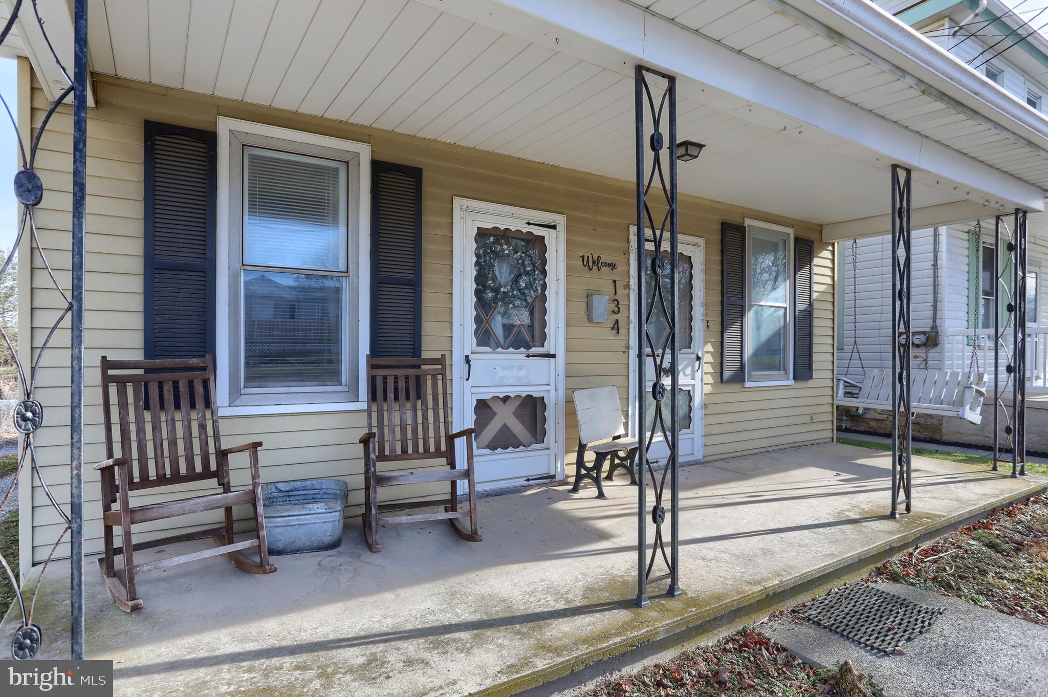 134 Schoolhouse Road Palmyra, PA 17078 - Photo 4 of 38 Gallery Image 4