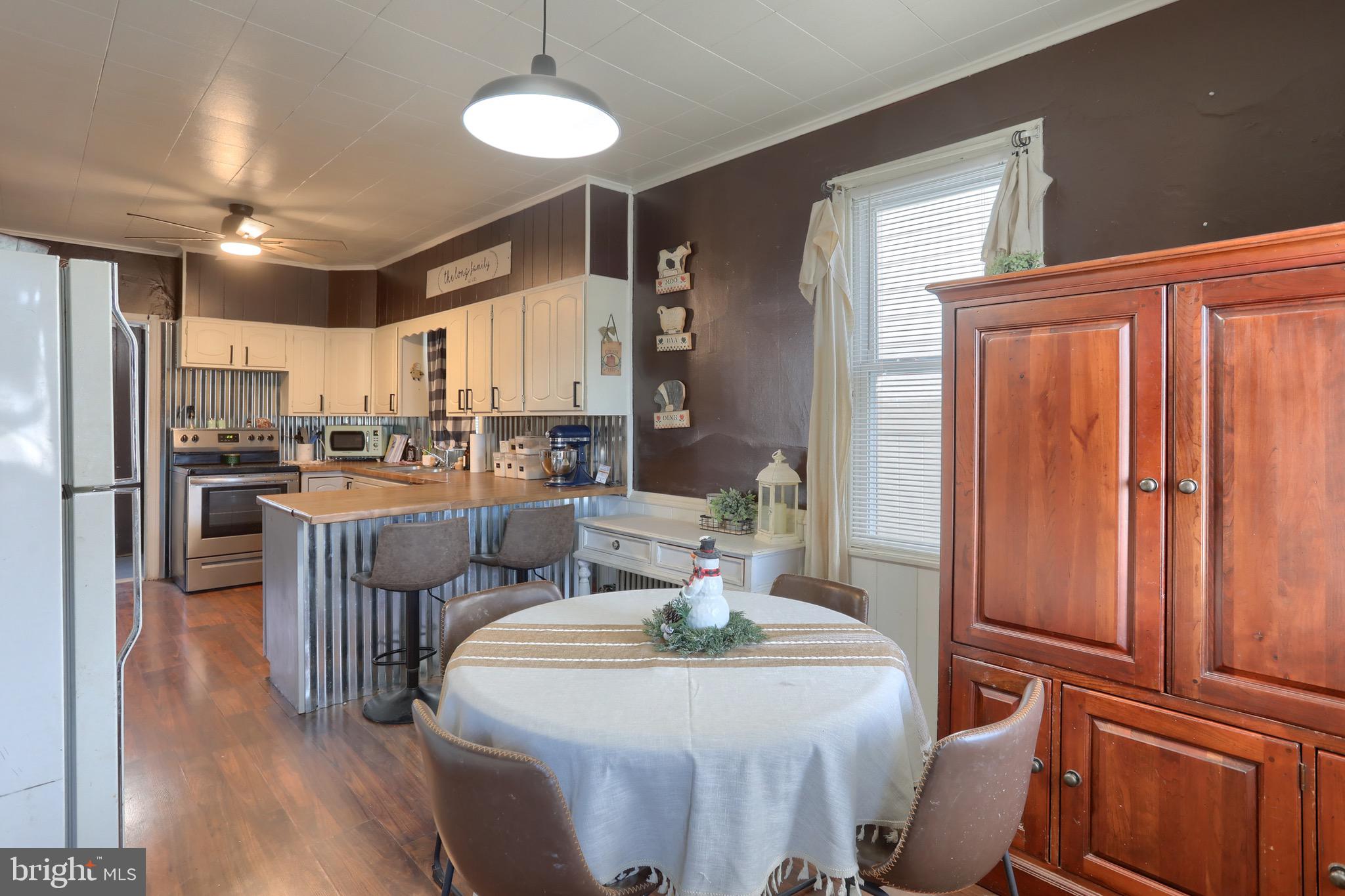 134 Schoolhouse Road Palmyra, PA 17078 - Photo 6 of 38 Gallery Image 6
