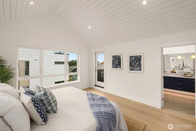 $1,124,960 | 1625 B 21st Avenue, Seattle, WA 98122