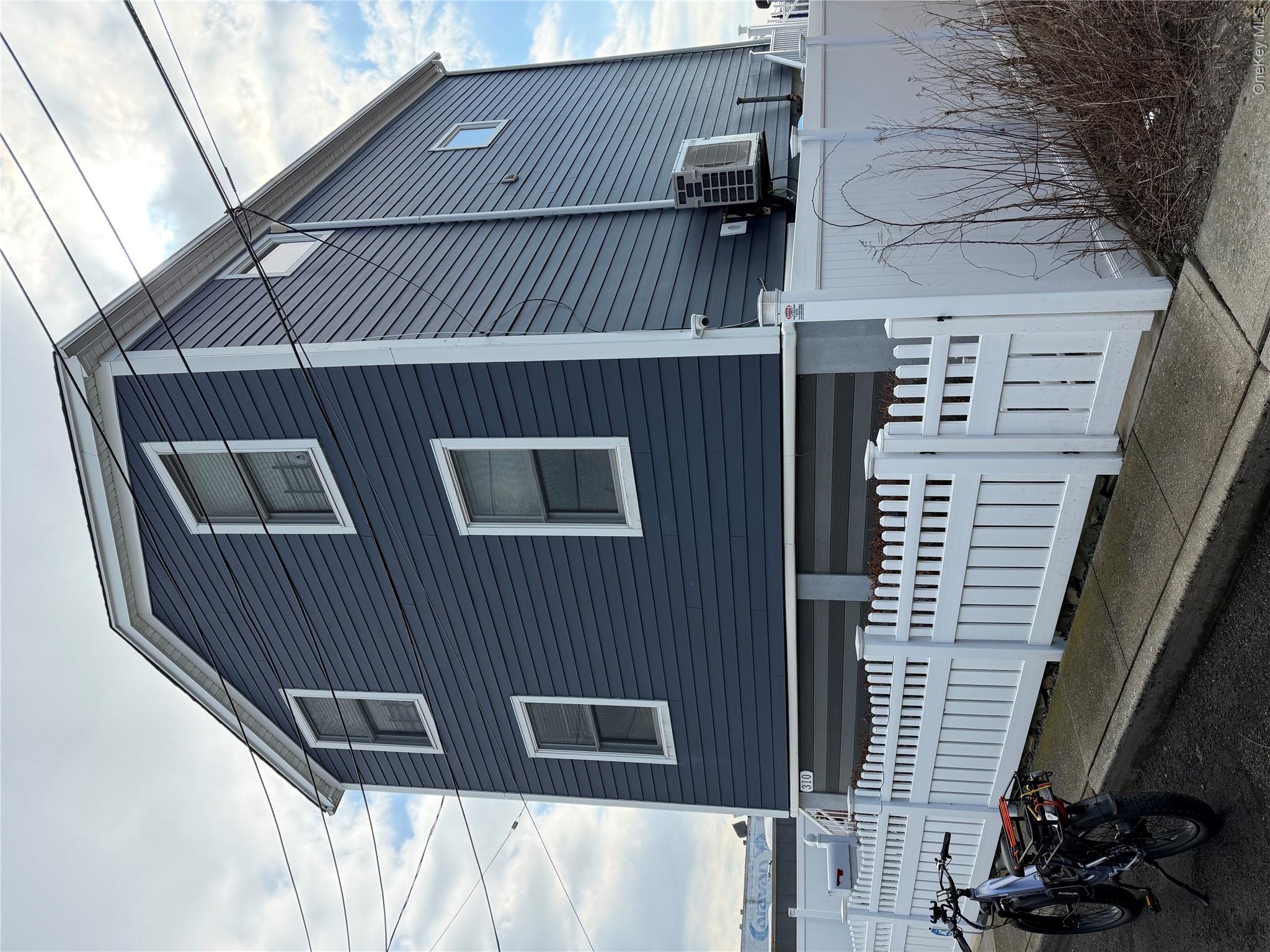 308 East 8th Road Queens, NY 11693 - Photo 3 of 7 Gallery Image 3