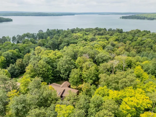 $789,000 | 3711 Golf Course Road, Grand Rapids, MN 55744
