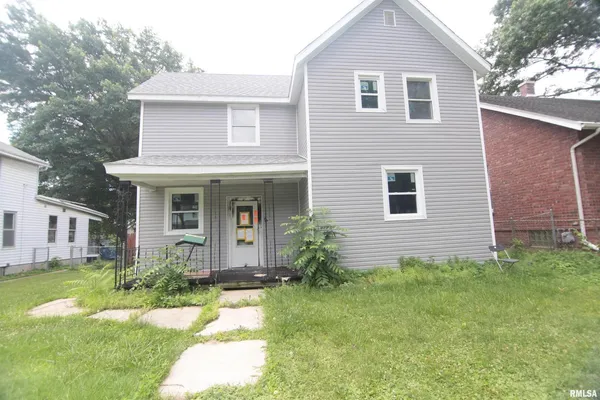 $32,000 | 2243 West 4th Street, Davenport, IA 52802