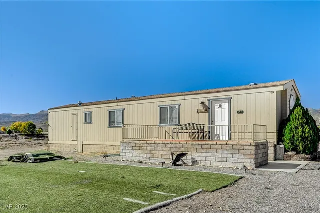 $215,000 | 387 Park Boulevard, Unit 153, Alamo, NV 89001