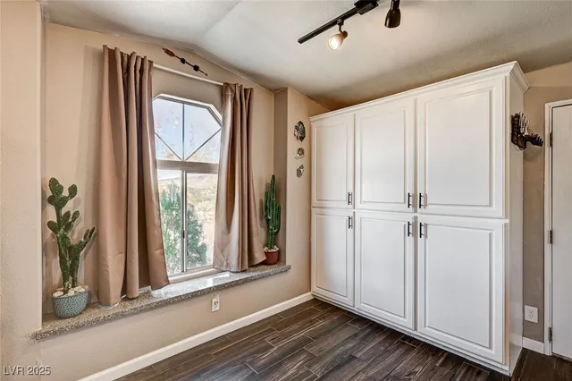 $215,000 | 387 Park Boulevard, Unit 153, Alamo, NV 89001