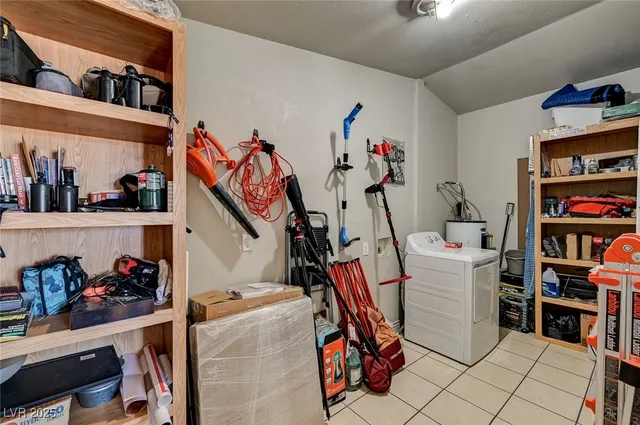 $215,000 | 387 Park Boulevard, Unit 153, Alamo, NV 89001