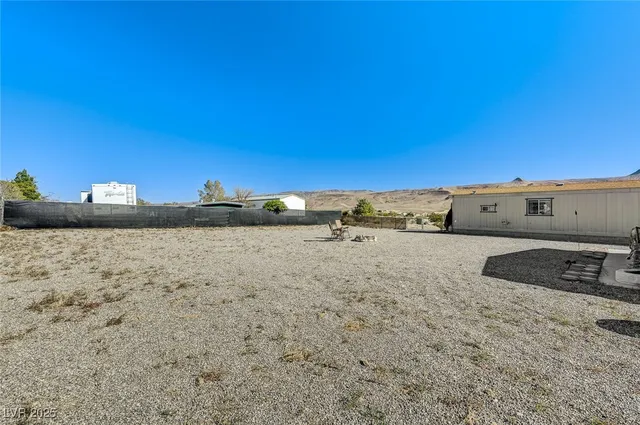 $215,000 | 387 Park Boulevard, Unit 153, Alamo, NV 89001
