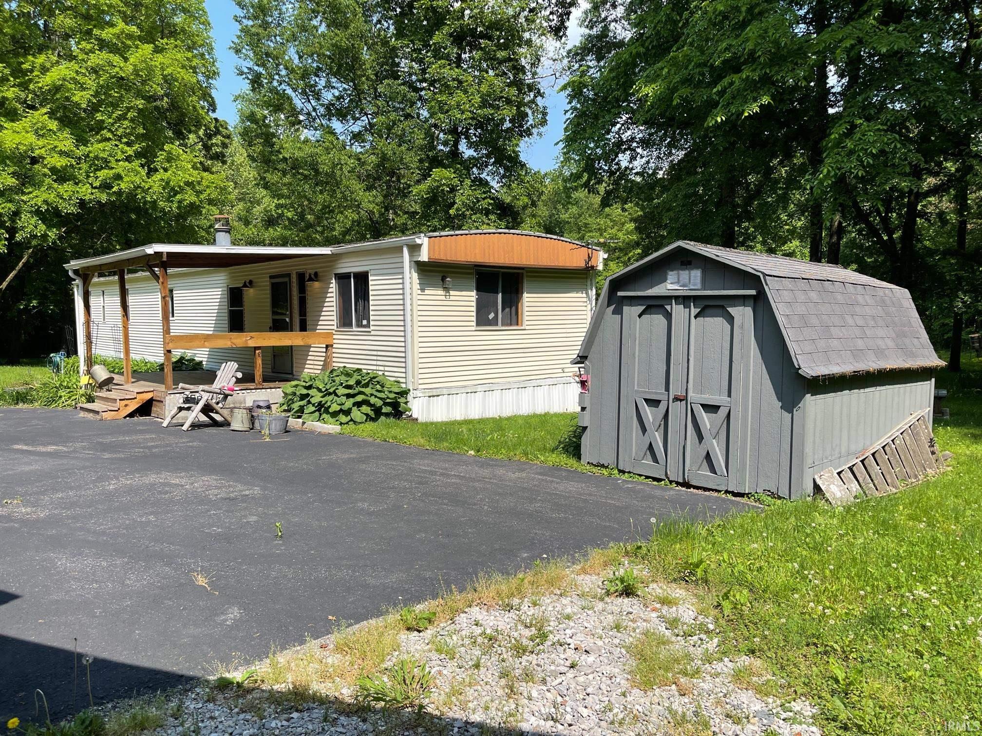 6999 Newman Road Elberfeld, IN 47613 - Photo 14 of 28 Gallery Image 14