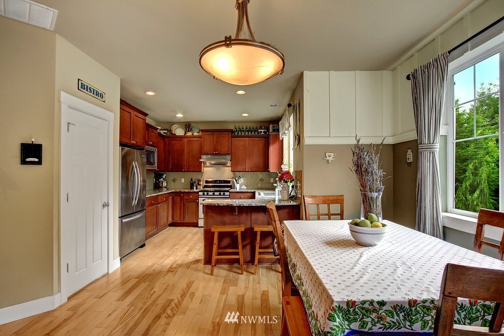 23112 35th Drive Southeast Bothell, WA 98021 - Photo 8 of 17