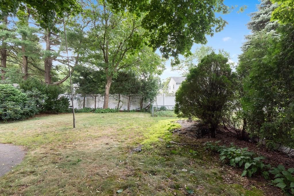 122 Graymore Road Waltham, MA 02451 - Photo 22 of 24