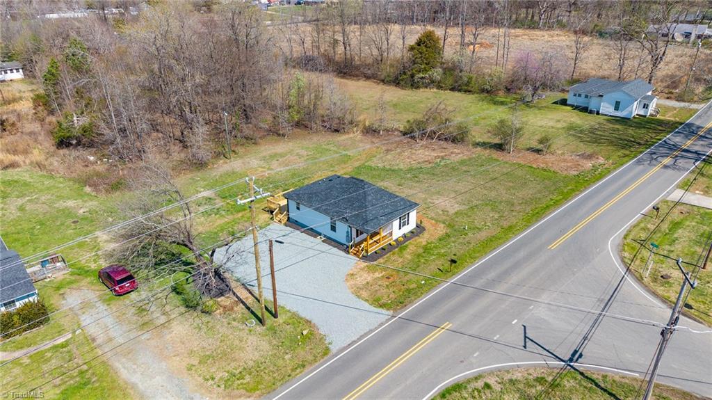 955 West Holt Street Mebane, NC 27302 - Photo 16 of 37