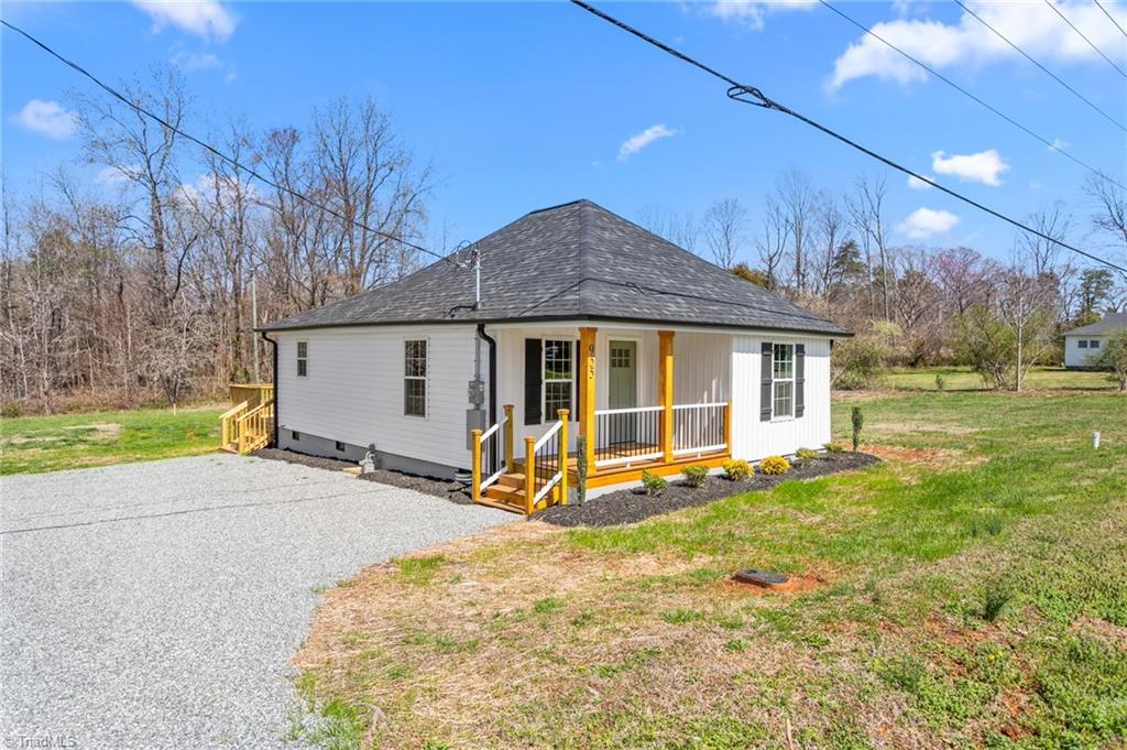 955 West Holt Street Mebane, NC 27302 - Photo 2 of 37