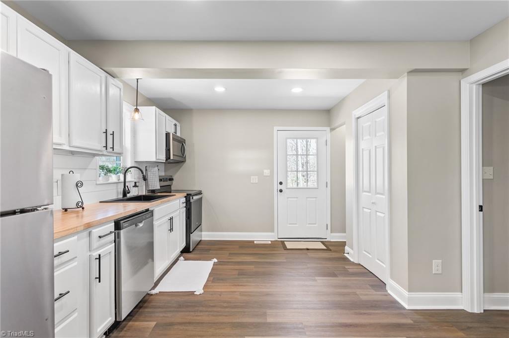 955 West Holt Street Mebane, NC 27302 - Photo 27 of 37