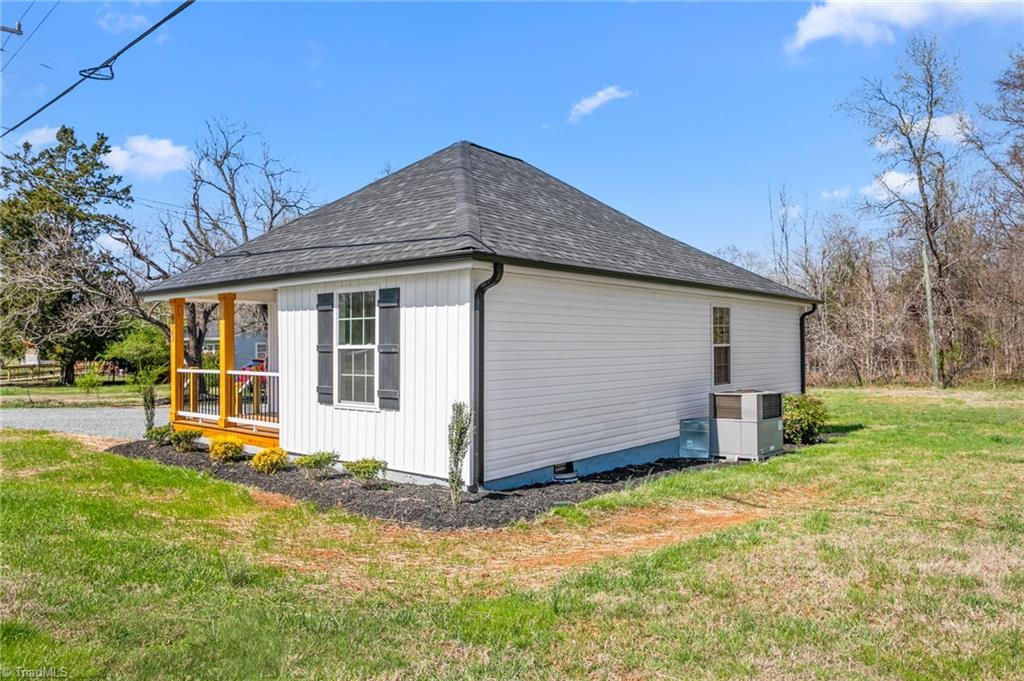 955 West Holt Street Mebane, NC 27302 - Photo 3 of 37
