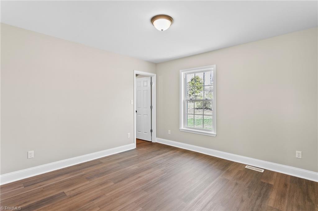 955 West Holt Street Mebane, NC 27302 - Photo 32 of 37