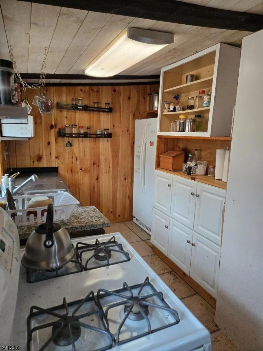 40 Meyer Road Branchville, NJ 07827 - Photo 5 of 11 a room with storage and utility