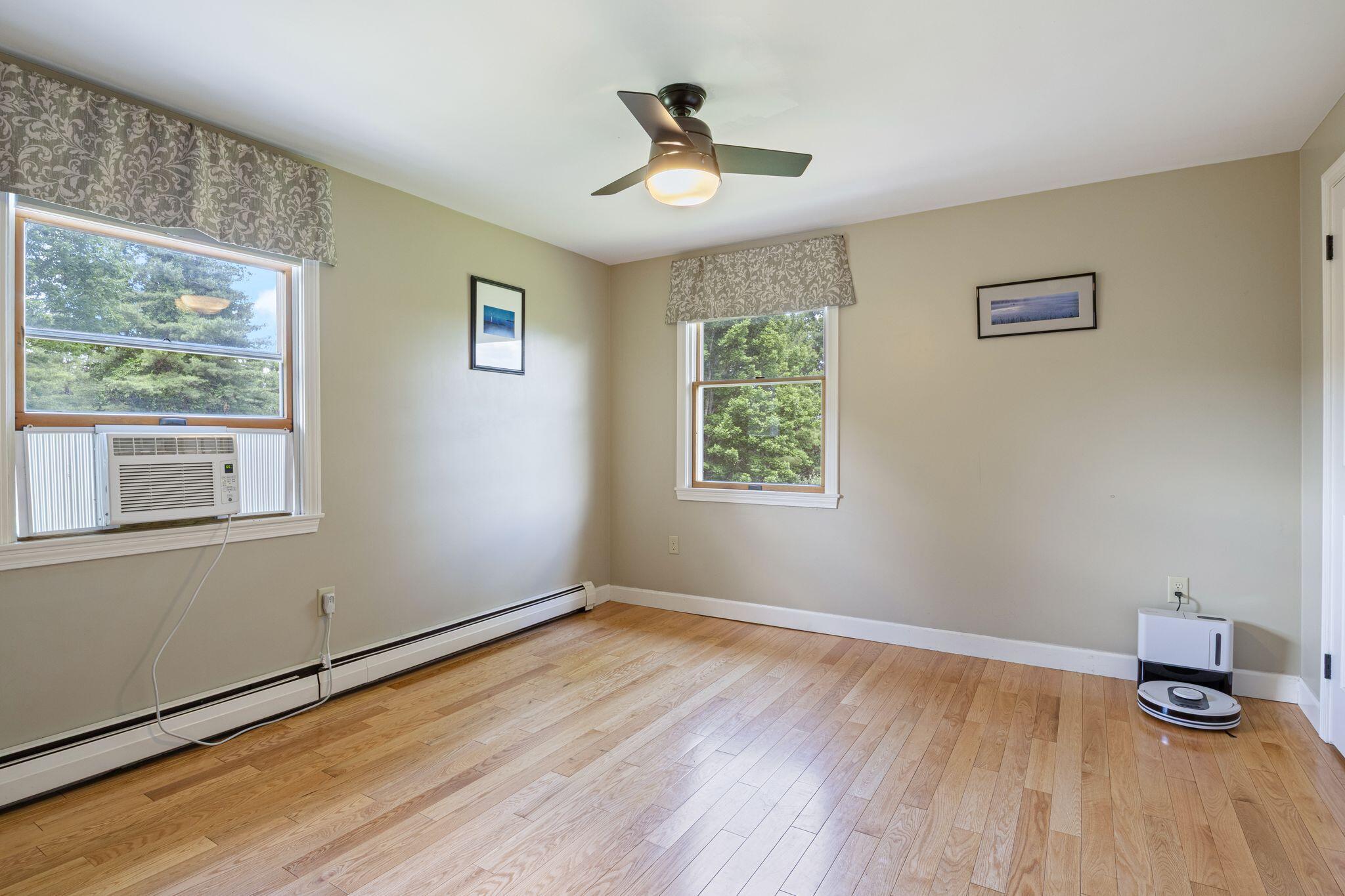 23 Queen Street Gorham, ME 04038 - Photo 53 of 66 23_Queen_St_096