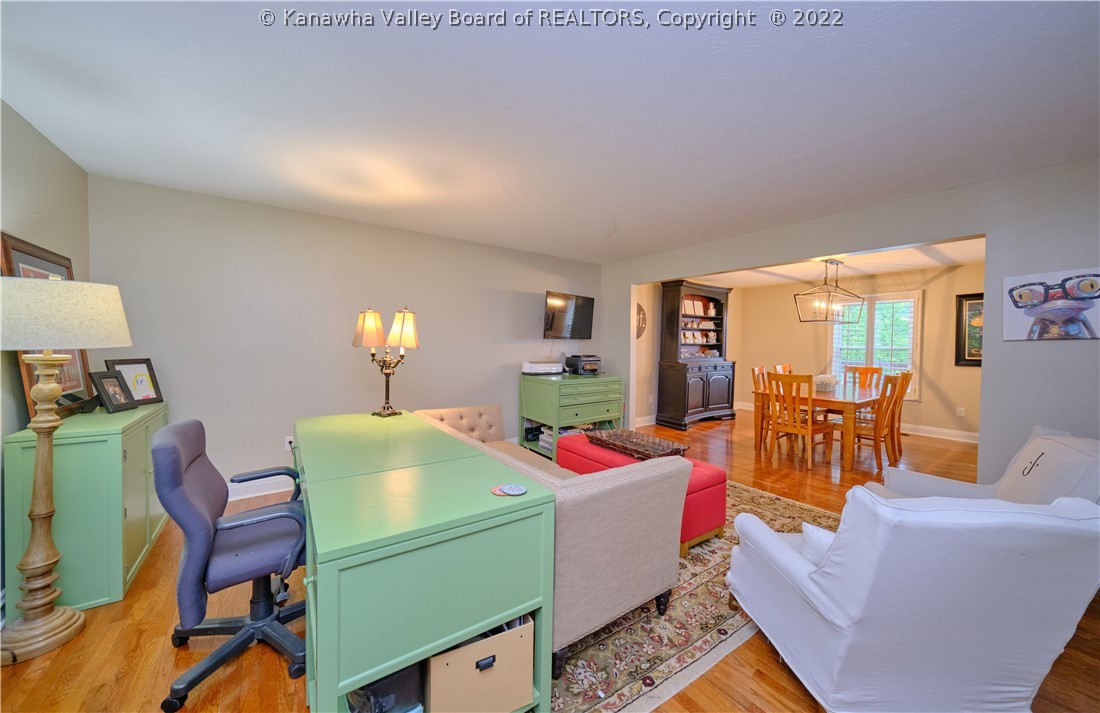 1805 Smith Road Charleston, WV 25314 - Photo 10 of 50 Gallery Image 10