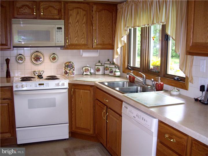 48 Bridge Road Lumberton, NJ 08048 - Photo 7 of 23