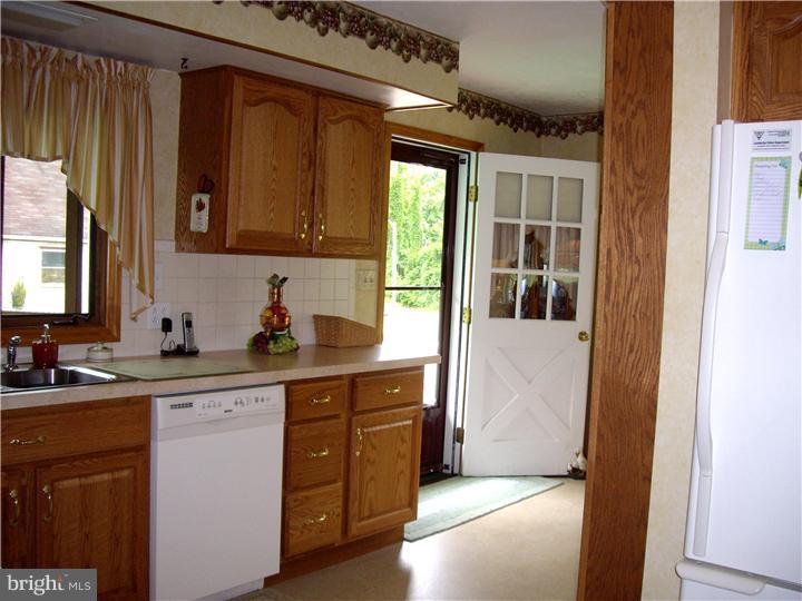48 Bridge Road Lumberton, NJ 08048 - Photo 8 of 23