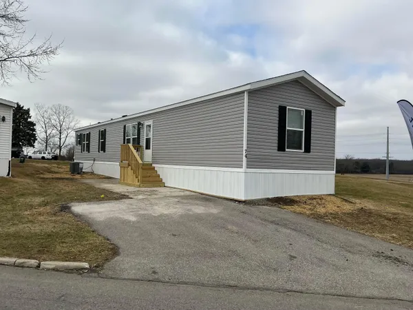 $89,900 | 1330 Hanover Road, Unit 74, Delaware, OH 43015
