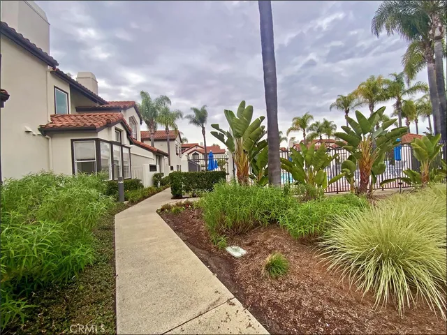 $650,000 | 12 Coco Beach, Unit 201, Laguna Niguel, CA 92677