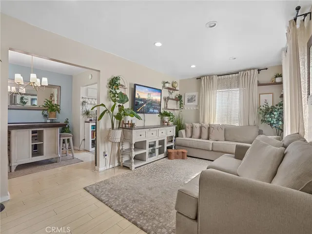 $699,000 | 4037 East 7th Street, Long Beach, CA 90804
