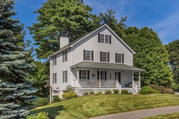 9 Holly Lane Beverly, MA 01915 - Photo 2 of 30