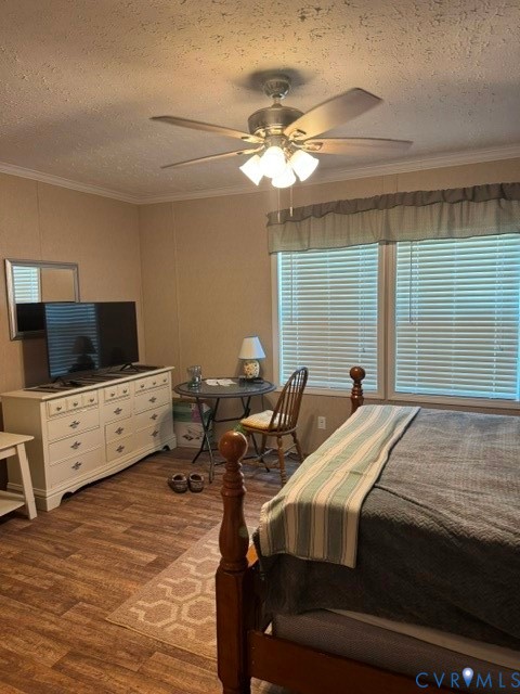 1927 Five Forks Road Pamplin, VA 23958 - Photo 28 of 42 Spacious room featuring wood-finish flooring, a ce
