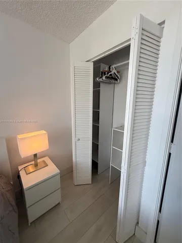 $2,500 | 3731 North Country Club Drive, Unit 222, Aventura, FL 33180