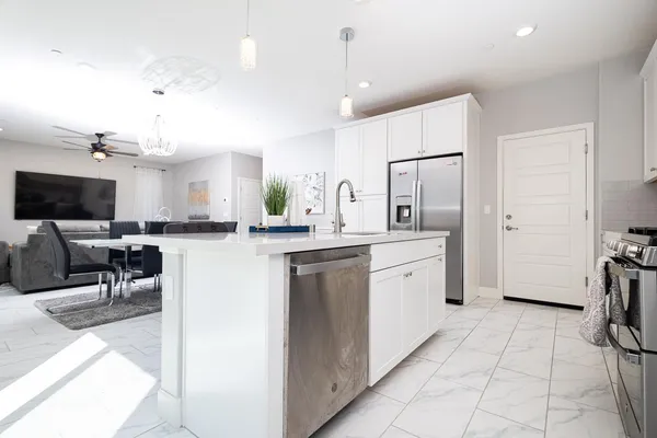$575,000 | 3596 Birdland Avenue, Sacramento, CA 95835