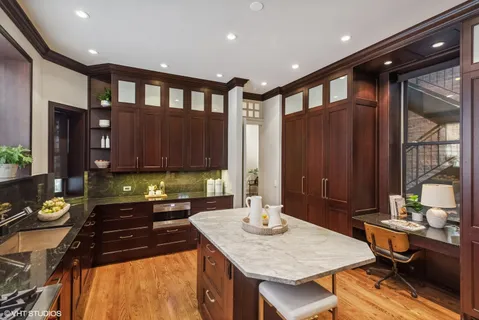 $5,495,000 | 1540 North Dearborn Parkway, Chicago, IL 60610