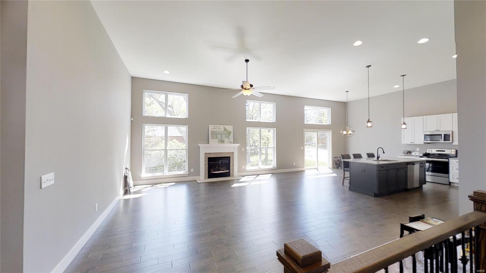 1224 John Ryan Lane Ballwin, MO 63021 - Photo 2 of 19