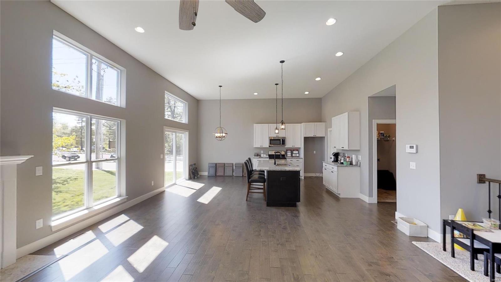 1224 John Ryan Lane Ballwin, MO 63021 - Photo 3 of 19