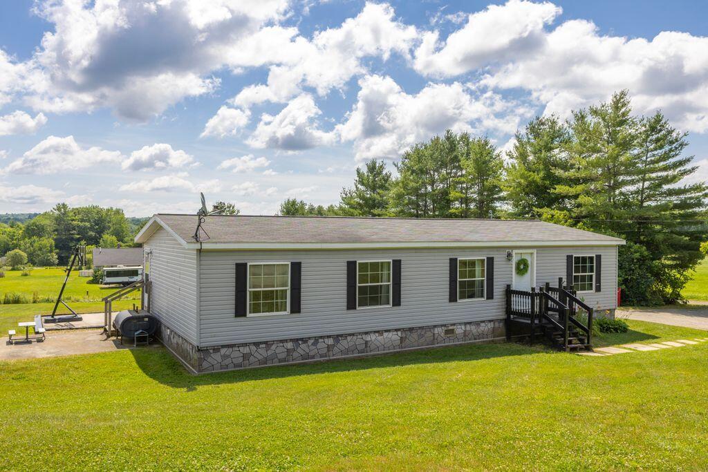 18 Riverside Terrace Sidney, ME 04330 - Photo 3 of 32 3