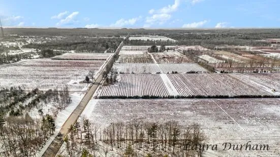 $137,500 | 11525 Fillmore Street, West Olive, MI 49460