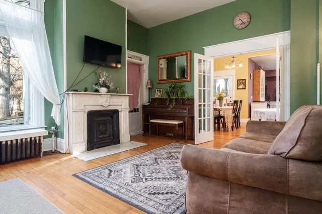 $595,000 | 2200 West Memorial Drive, Janesville, WI 53548