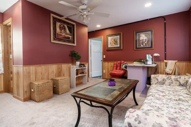 $595,000 | 2200 West Memorial Drive, Janesville, WI 53548