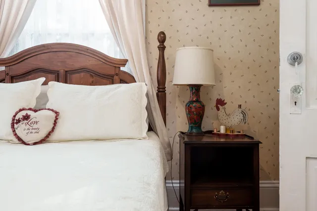 $595,000 | 2200 West Memorial Drive, Janesville, WI 53548