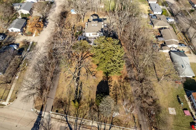 $595,000 | 2200 West Memorial Drive, Janesville, WI 53548