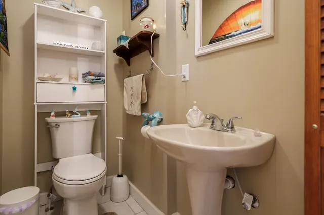 $595,000 | 2200 West Memorial Drive, Janesville, WI 53548