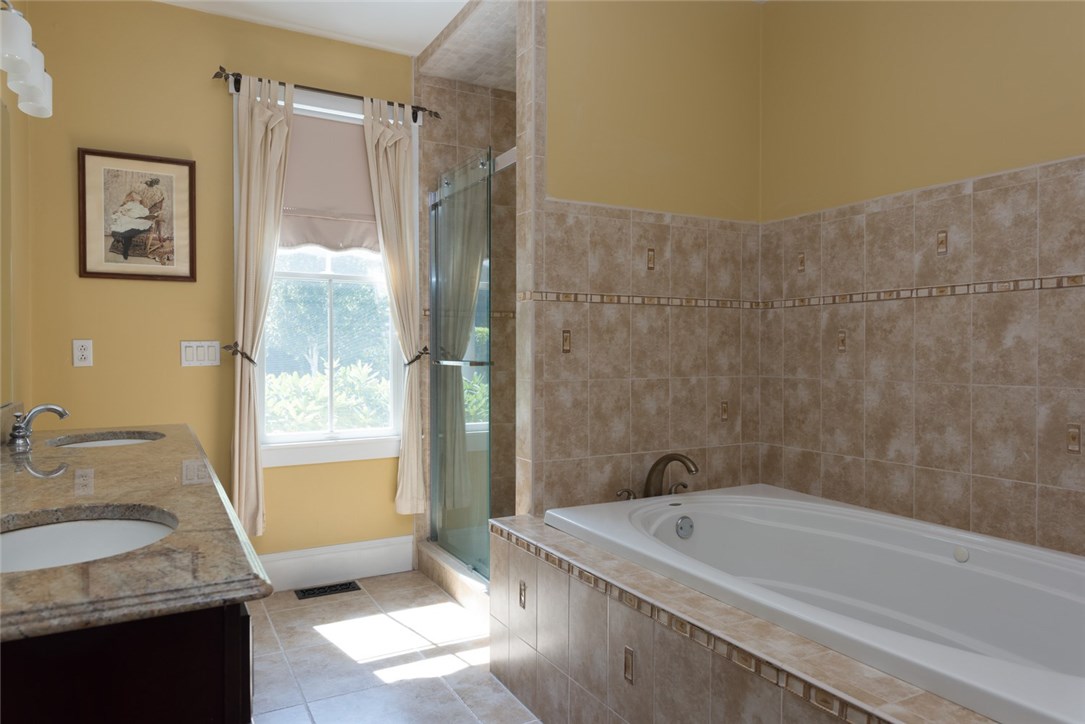 43 Bates Road Rochester, MA 02770 - Photo 13 of 25