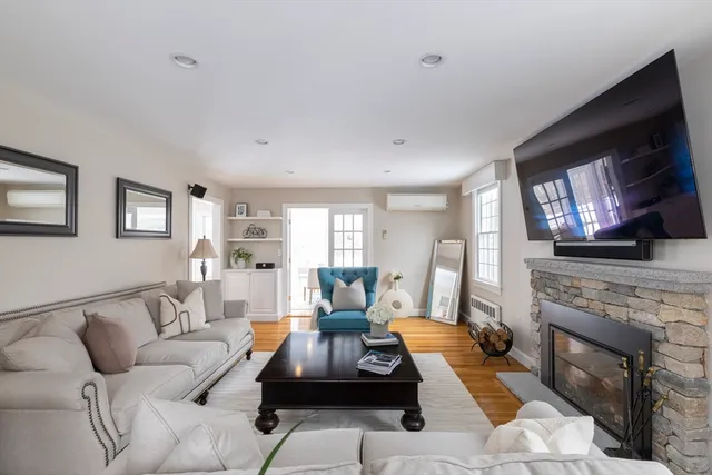 $2,500,000 | 64 Varick Road, Newton, MA 02468